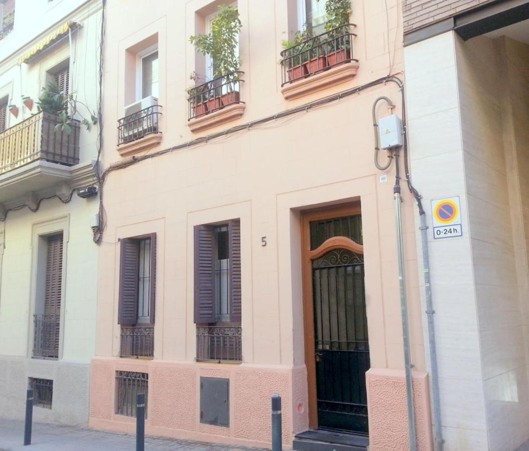 New! Apartment In Sarria Near Metro บาร์เซโลนา ภายนอก รูปภาพ