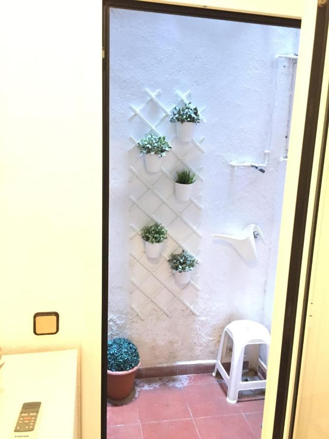 New! Apartment In Sarria Near Metro บาร์เซโลนา ภายนอก รูปภาพ